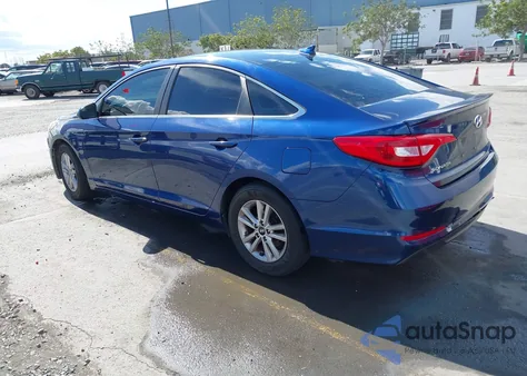 2016 Hyundai Sonata z USA, uszkodzony, nr VIN 5NPE24AF4GH393055
